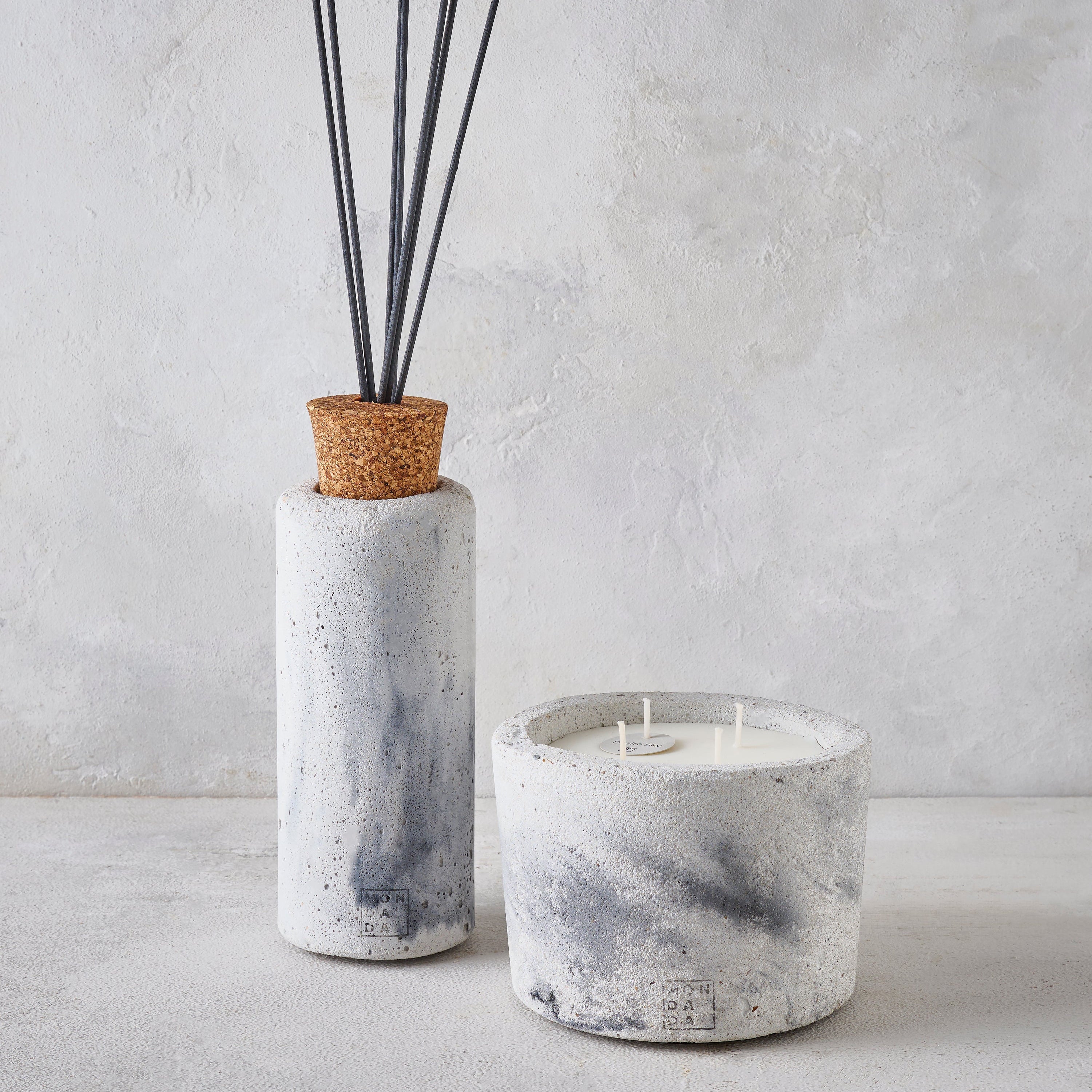 INDOOR MINÉREL BUNDLE - DIFFUSER & CANDLE GREY