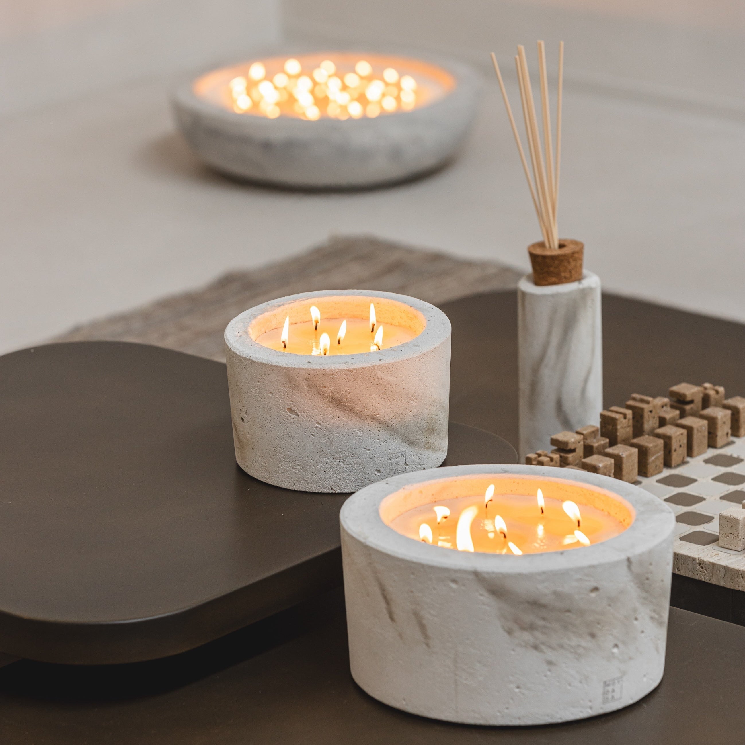 INDOOR MINÉREL LARGE CANDLE - GREY