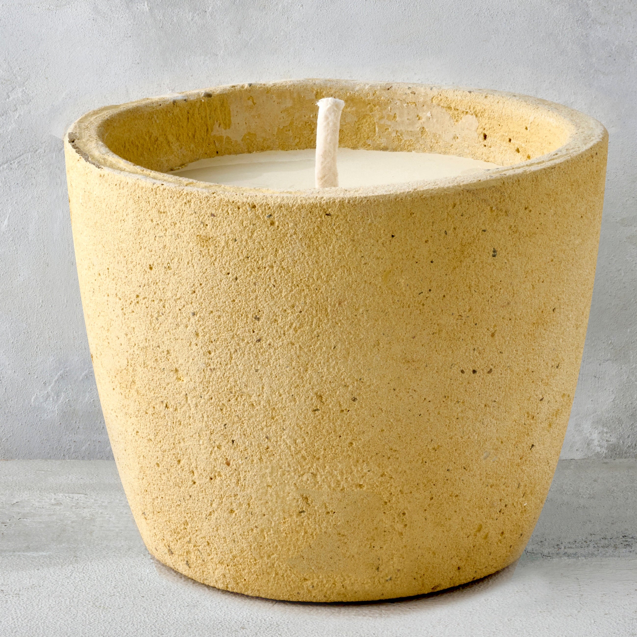 XL OUTDOOR MINÉREL CANDLE WITH COVER