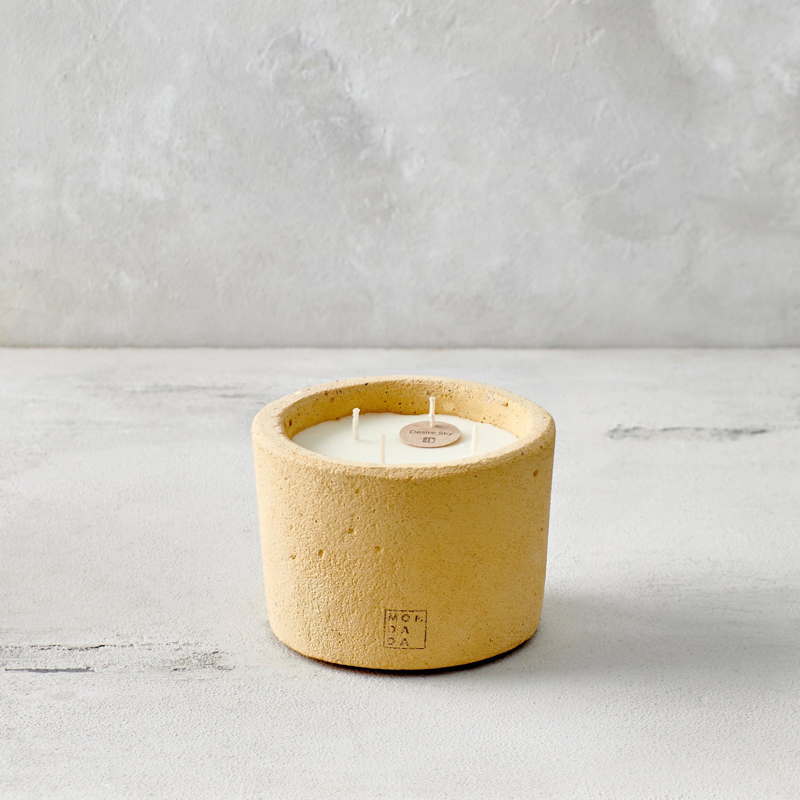 INDOOR MINÉREL SMALL CANDLE - MUSTARD