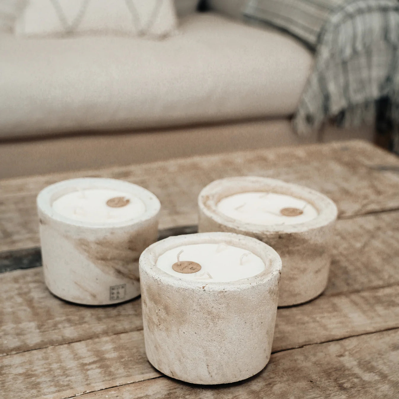 INDOOR MINÉREL SMALL CANDLE - GREY